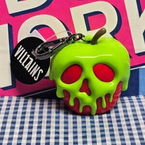 BBW Disney Evil Queen Poison Apple Glow In The Dark Pocketbac Holder Keychain
